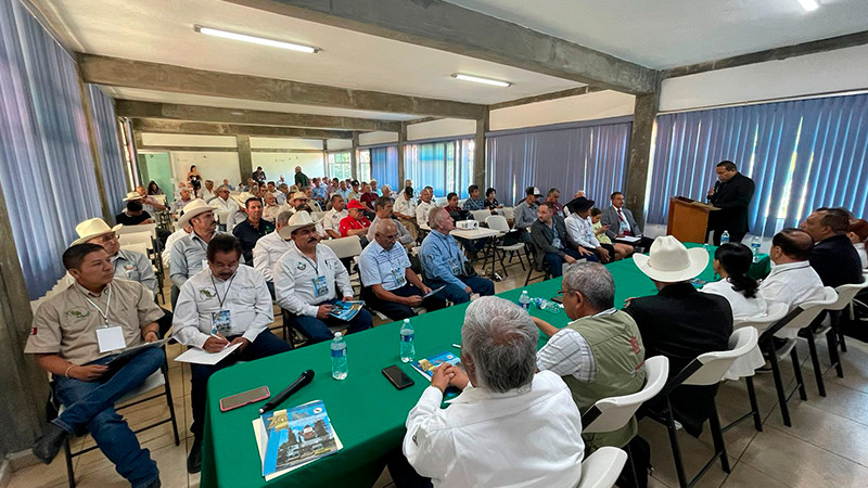 El CECFOR No. 1 en Uruapan sostiene la 32 Asamblea General Ordinaria 
