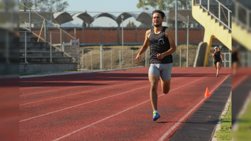 Recomienda Cecufid evitar practicar deporte en horas con mayor incidencia solar