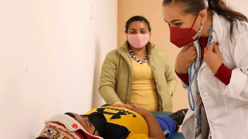 Reciben tratamiento gratuito contra el cáncer 143 niñas y niños michoacanos: SSM 