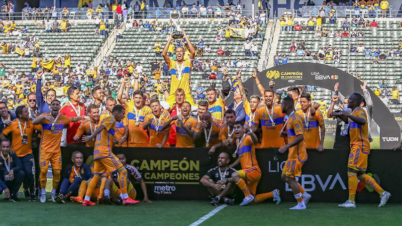Tigres se lleva el trofeo Campeón de Campeones tras superar al Pachuca 