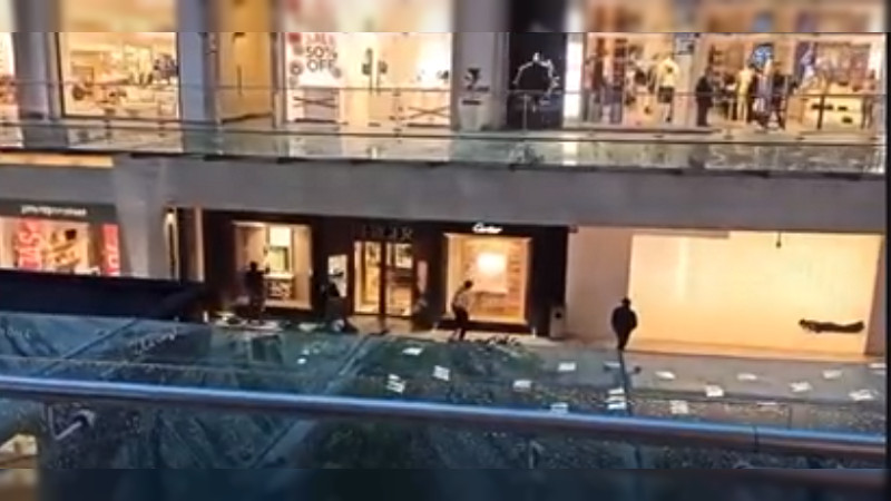 Atraco en joyería de Plaza Antara Polanco, en CDMX; roban 15 relojes de lujo
