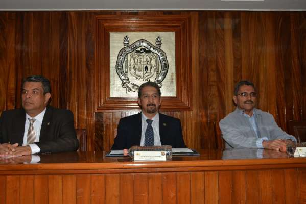 Escuelas Incorporadas a la UMSNH, esenciales en el desarrollo de la Educación Media Superior en Michoacán: Rector - Foto 0 