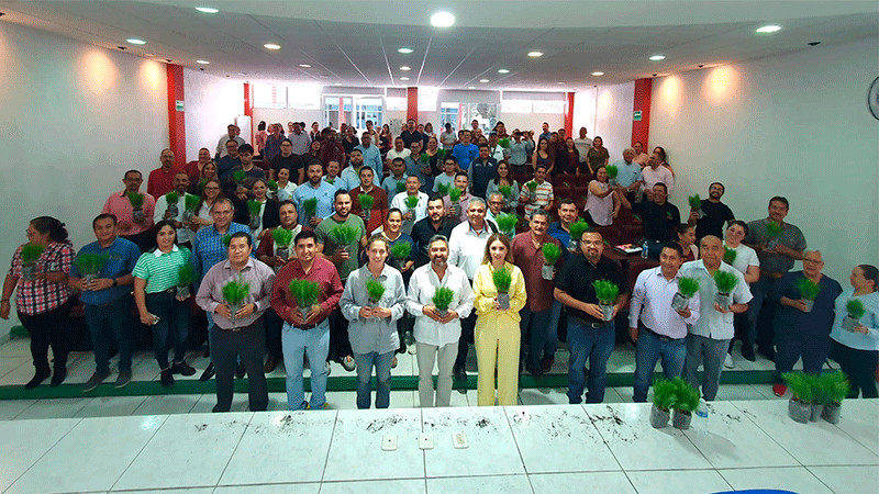 Recibe Cecytem 40 mil pinos en donación para campaña de reforestación 2023  
