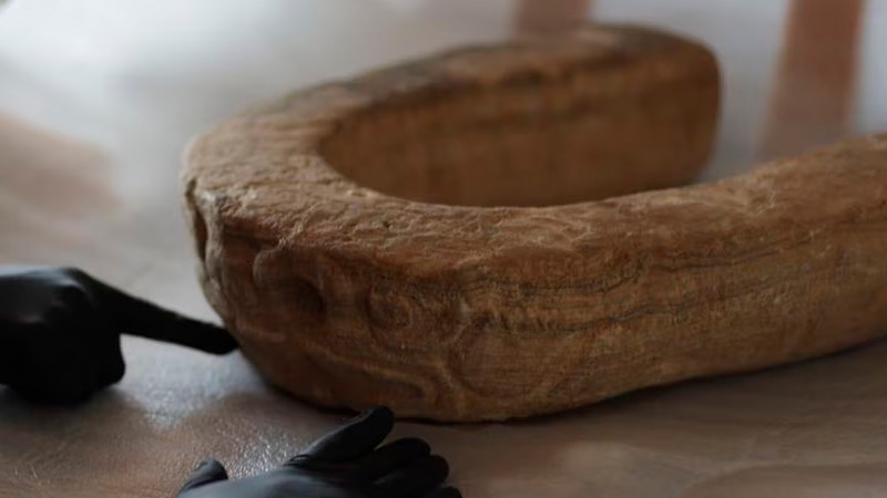 Regresa Austria un yugo de piedra milenario México 