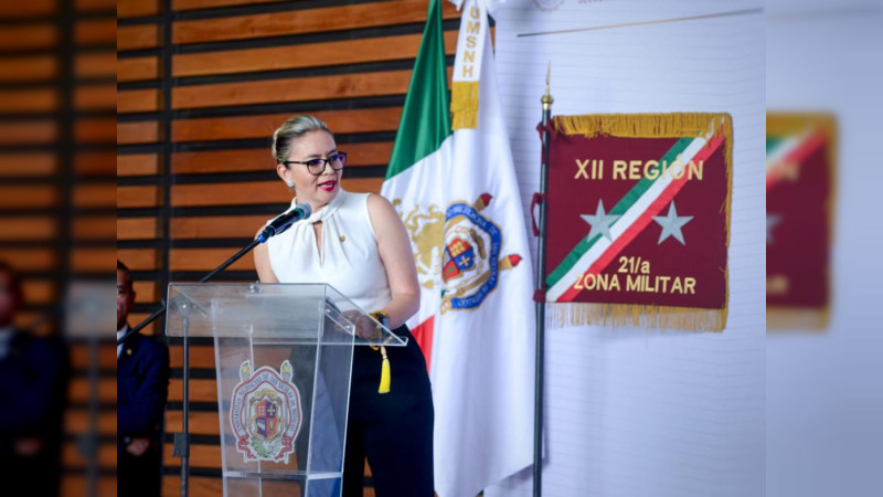 No venimos a militarizar la UMSNH, venimos a aportar conocimiento: General