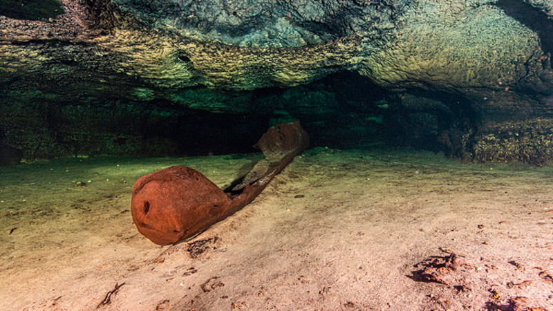 Antigua canoa descubierta en salvamento arqueológico del Tren Maya habría tenido uso ritual 