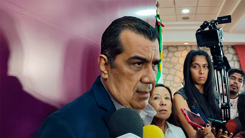 Disminuir matrícula en universidades, causa del déficit de especialistas: Elías Ibarra 