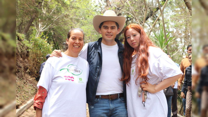 El Gobierno de Zitácuaro llevó a cabo una etapa del proyecto de reforestación en el Cerrito de la Independencia