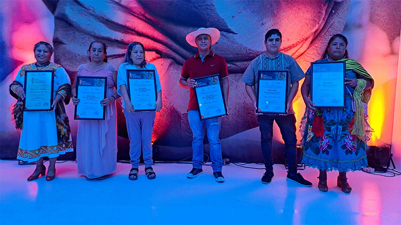 Gana Michoacán 8 premios en Concurso Nacional de la Cerámica
