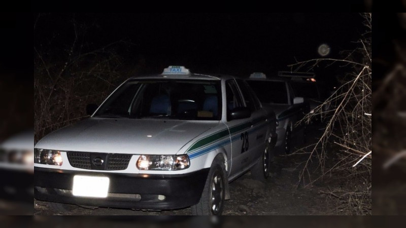 Por violencia, taxistas de Apatzingán suspenderán servicio nocturno 