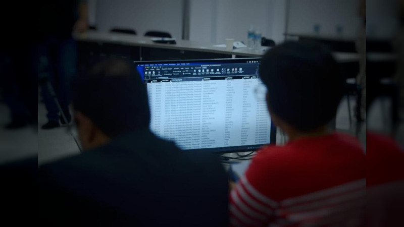 Mejores promedios podrán elegir su preparatoria en la UMSNH