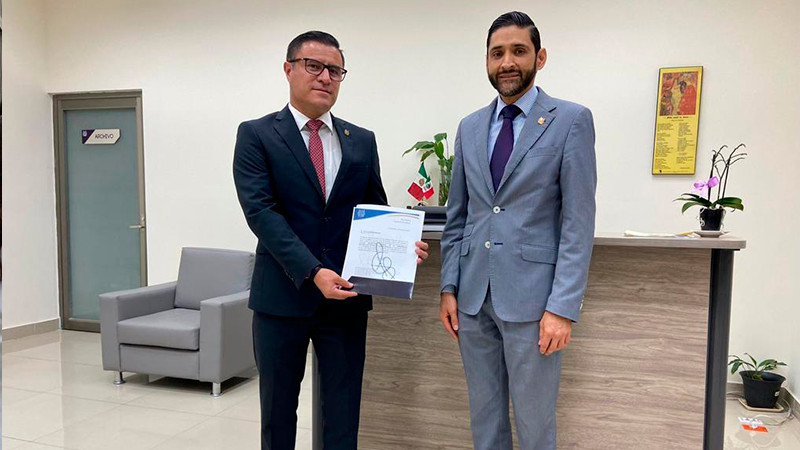 Javier Cervantes asume la Secretaría General de la UMSNH