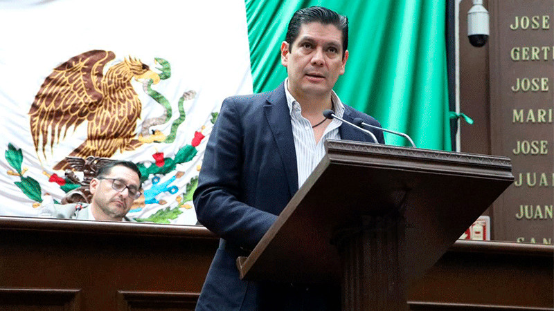 Busca Ernesto Núñez declarar al medio ambiente, un derecho constitucional de interés superior 