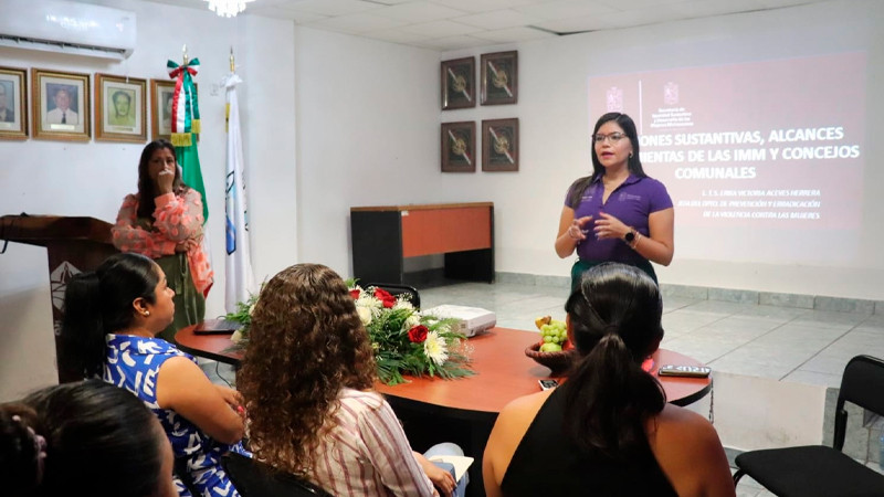 Refuerzan prevención de la violencia contra las mujeres en Aquila, Coahuayana y Coalcomán: Seimujer 