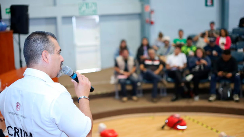 Gobierno de Michoacán forma a periodistas como primeros respondientes de emergencias médicas