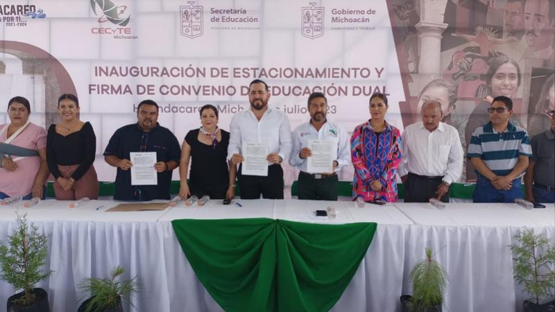 Cecytem y Huandacareo firman acuerdo por la educación dual 