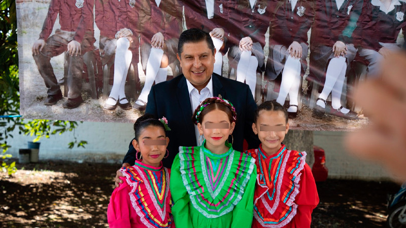 Aprender de los niños es enseñanza de nuestro tiempo: Nacho Campos