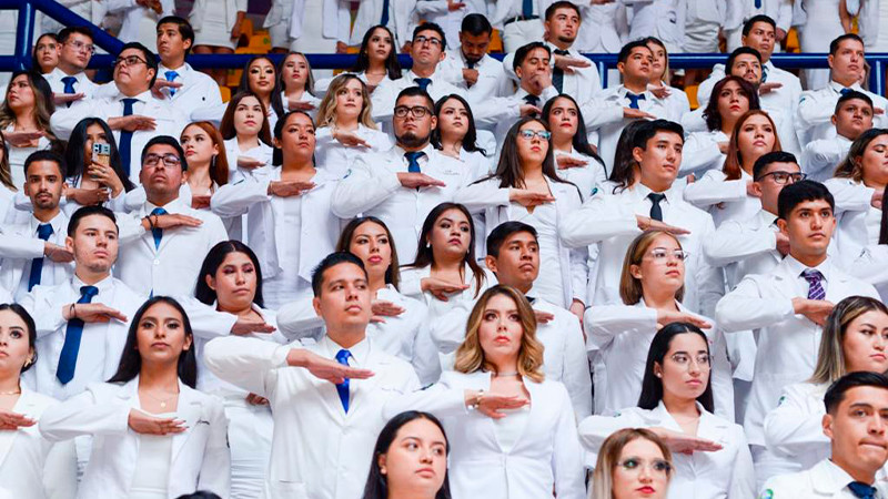 La Universidad Michoacana forja profesionistas altamente calificados: Yarabí Ávila