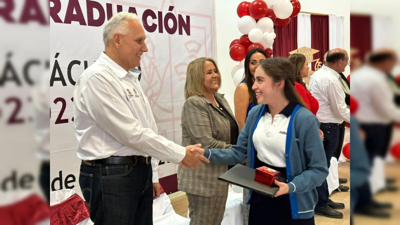 Concluye Cobaem ciclo escolar 2022-2023 en región Zitácuaro