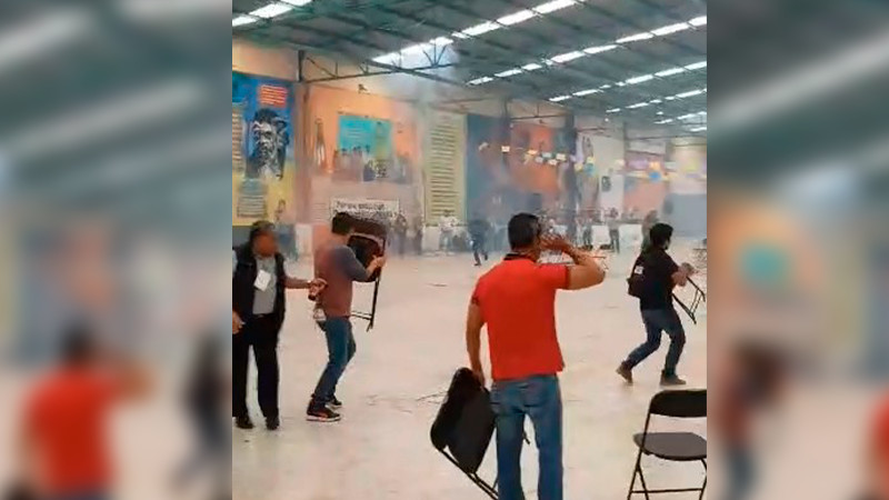 Se disputan maestros dirigencia de Poder de Bases Michoacán 