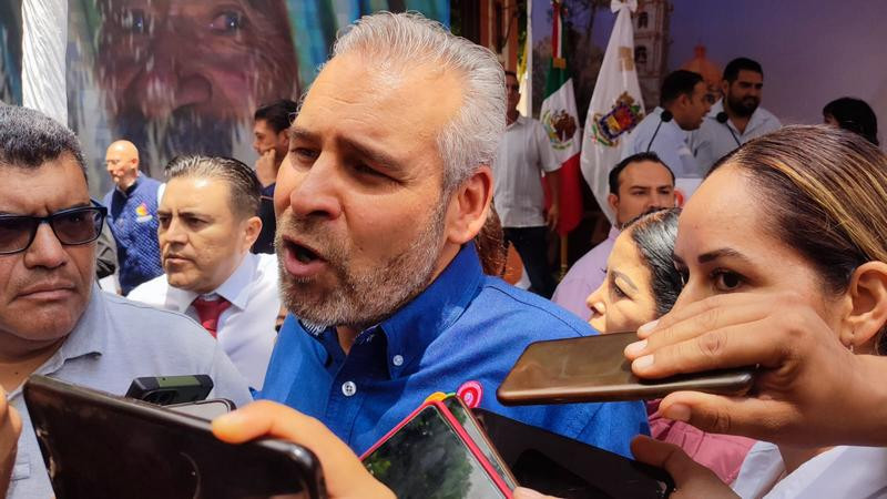 Ya no hay mucho que disputarse entre el magisterio michoacano: Bedolla 