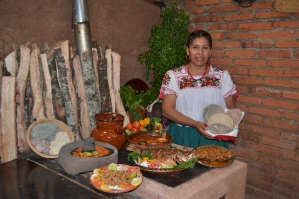 Celebrarán la cocina nacional en Uruapan, Michoacán 