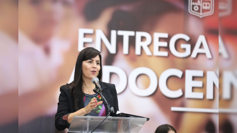 Certeza laboral para 2 mil 600 docentes: SEE 