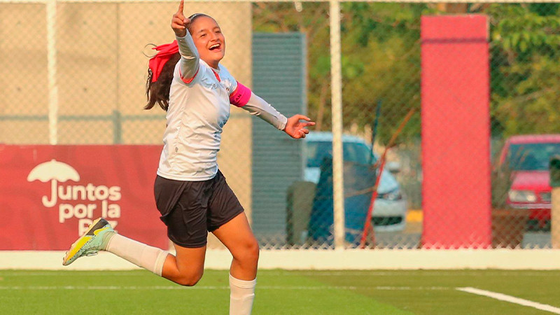 Convocan a michoacana a la selección mexicana de fútbol Sub-15