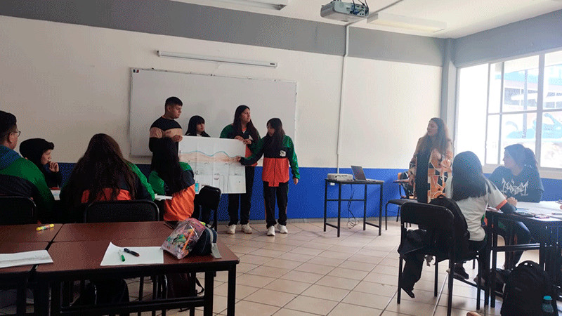 Estudiantes del Cecytem elaboran proyecto para la promoción turística de Zirahuén 