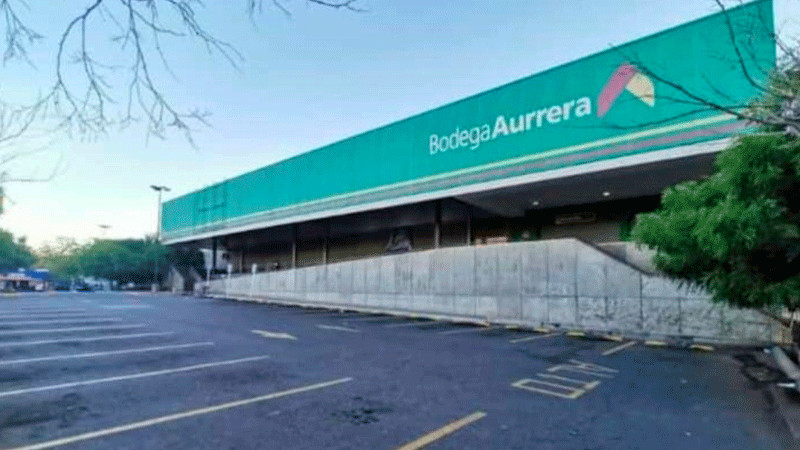 En Apatzingán, Bodega Aurrera cerrará a las 6 pm por la inseguridad 