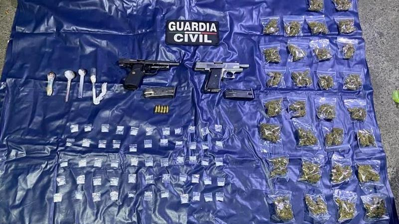 Detenidos 4 presuntos distribuidores de droga en Uruapan