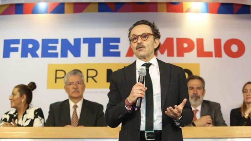 Gabriel Quadri se baja de la contienda presidencial en el Frente Amplio por México 