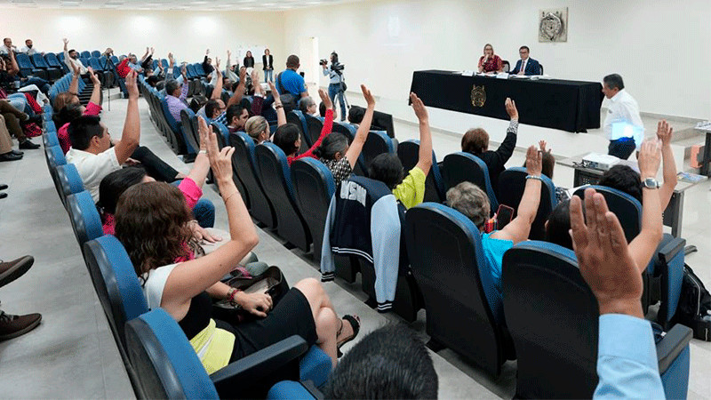 Hay nuevos directores en institutos y facultades de la UMSNH