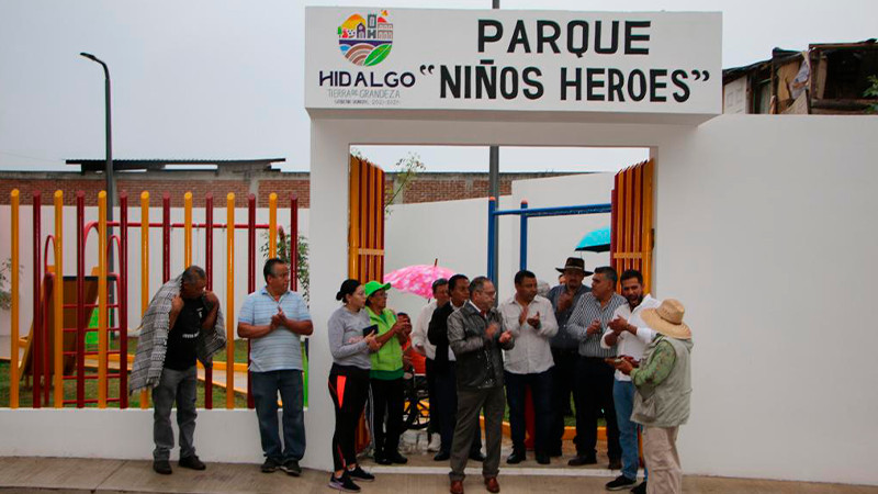 Rehabilitación de espacio público en la calle Niños Heroes de la colonia Cedritos en la cabecera municipal
