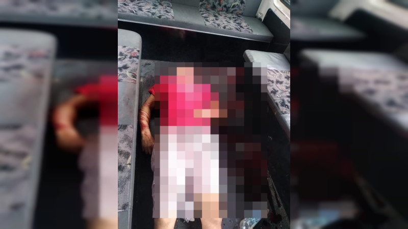 Muere persona baleada a bordo de una “combi” en Morelia, Michoacán