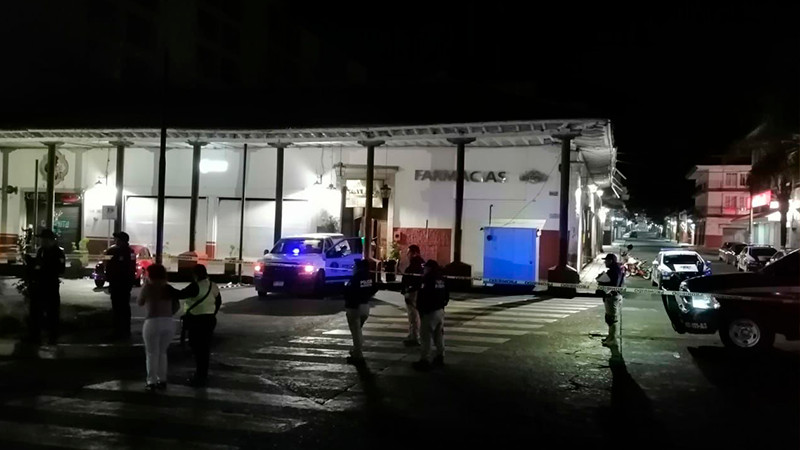 En los baños de conocido antro de Uruapan asesinan a un hombre  