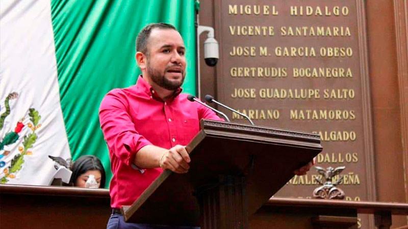 Impulsa Reyes Galindo iniciativa para otorgar servicios de asesoría gratuita a emprendedores de Michoacán 