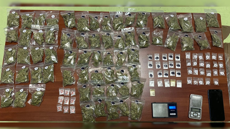 Incautan más de 100 dosis de marihuana, cristal y cocaína en cateo de la Fiscalía Regional de Nezahualcóyotl 