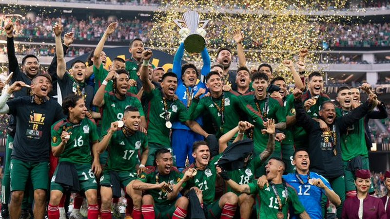 México vuelve a la cima de la Concacaf tras vencer a Panamá en la final de la Copa Oro 