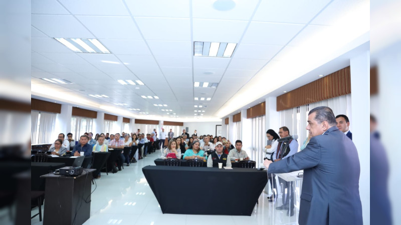 Sector salud capacita a personal sobre paludismo y su comportamiento en México