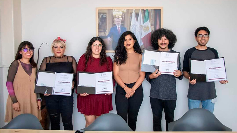 Secum premia obras literarias ganadoras de la convocatoria Palabras de Colibrí 