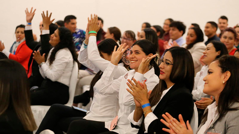 SEE refuerza labor docente con taller intensivo de formación en Michoacán  