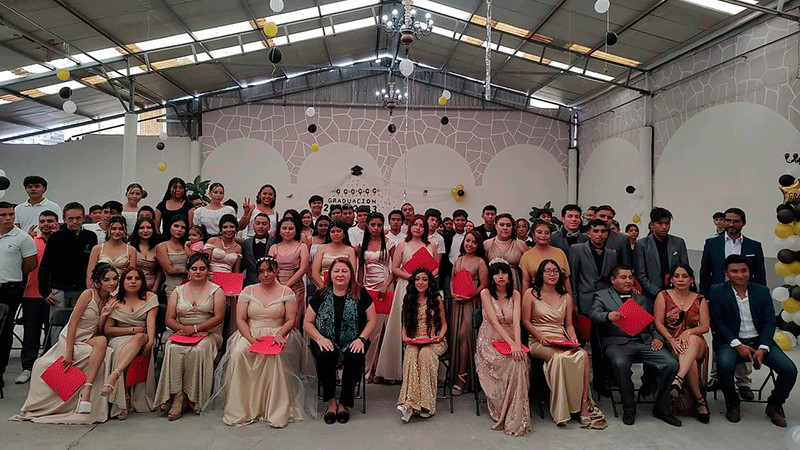 Concluyen ciclo escolar más de mil 800 estudiantes de Telebachillerato 