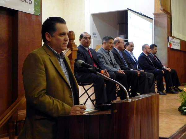 Presidente de la AIEMAC aseguró que los empresarios cuidan la seguridad laboral, calidad e higiene de sus trabajadores  - Foto 1 