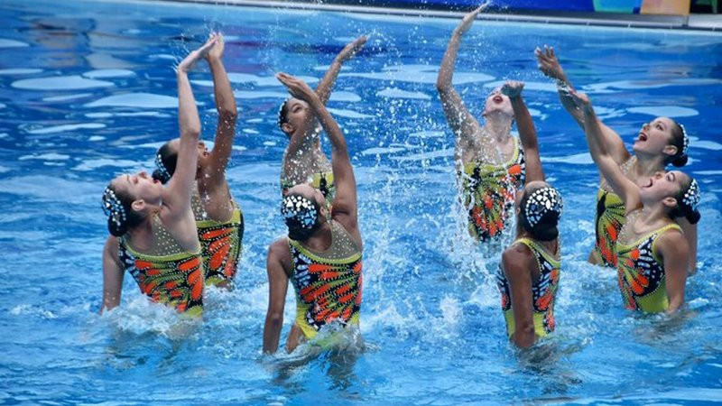 Juez emite plazo de 24 horas a Conade para saldar adeudos de becas a nadadoras 