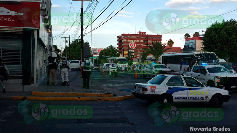 Asesinan a balazos a hombre sobre el Boulevard Adolfo López Mateos en Celaya, Guanajuato 