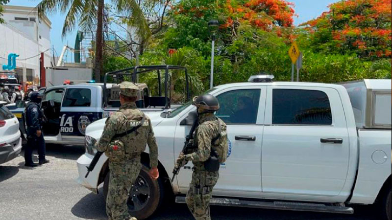 Asesinan a balazos a hombre en zona hotelera de Cancún 