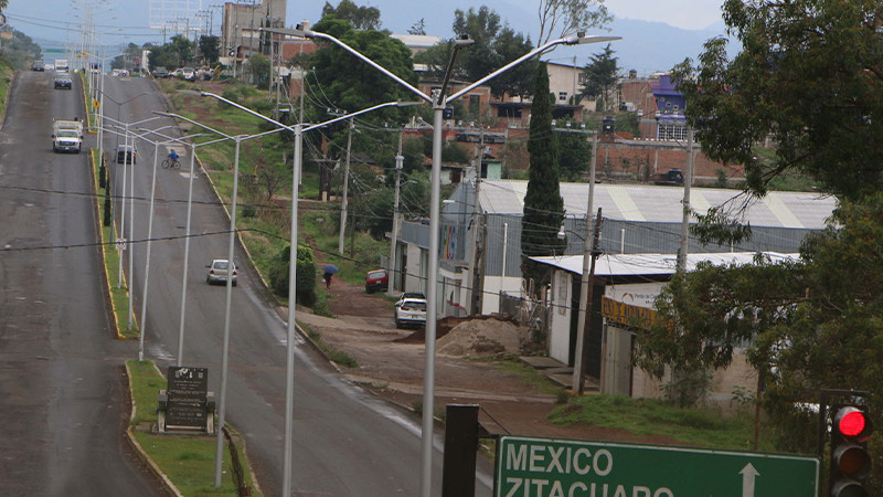 En el Municipio de Hidalgo Michoacán se han cambiado 634 luminarias de sodio por lámparas LED 