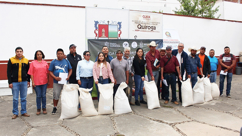 Gobierno municipal de Quiroga impulsa el uso de biofertilizantes