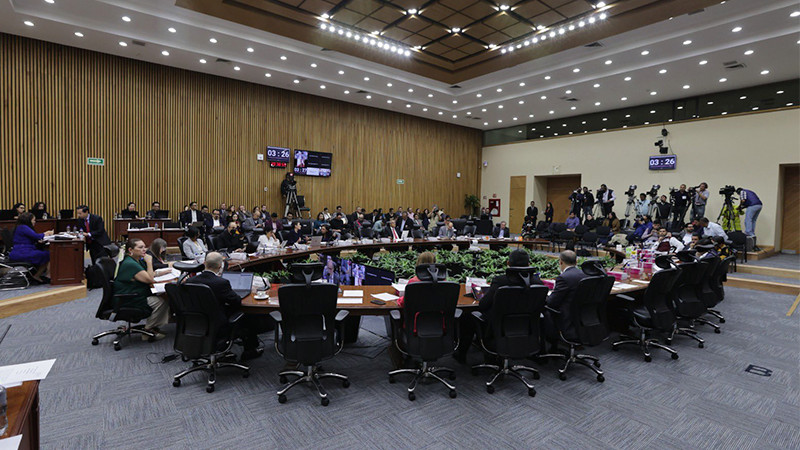 INE emite lineamientos para “corcholatas” y bloque opositor; tendrán tope de 34 mdp por persona  